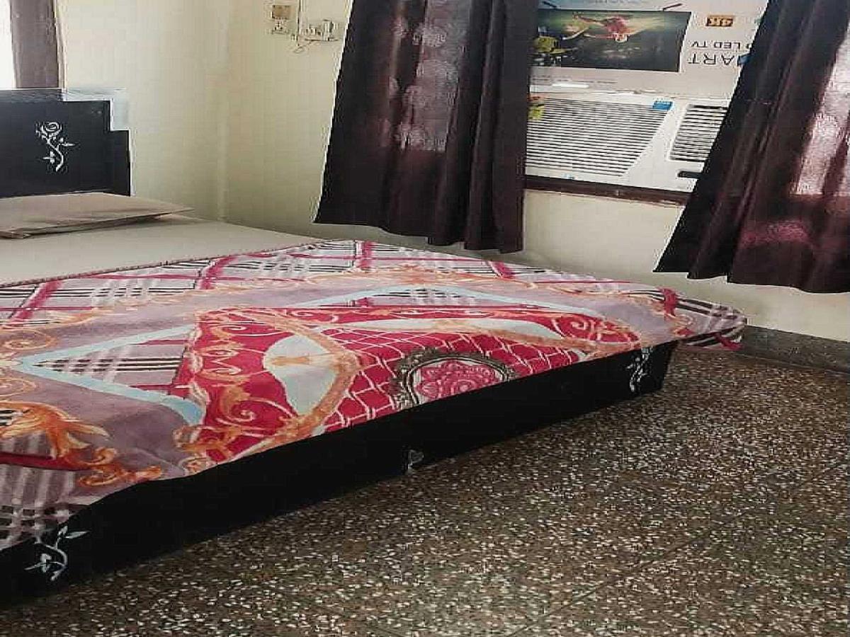 Hotel O G Hotel Happy Home Alīgarh Extérieur photo