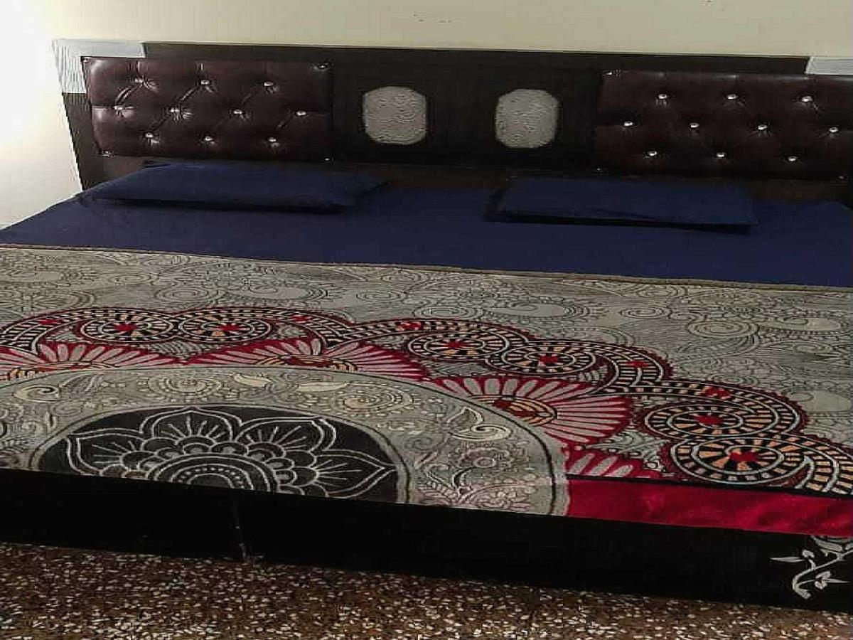 Hotel O G Hotel Happy Home Alīgarh Extérieur photo