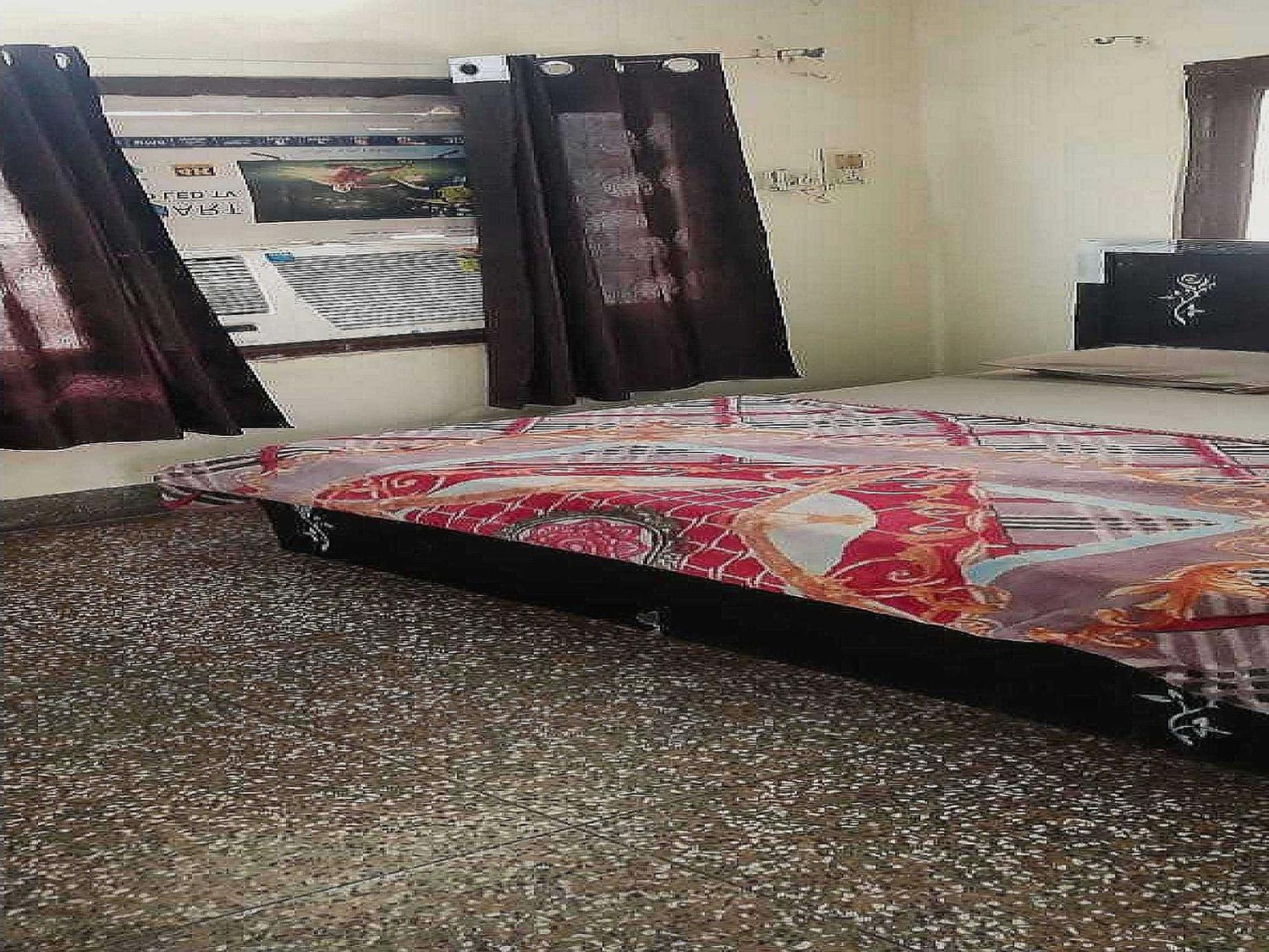 Hotel O G Hotel Happy Home Alīgarh Extérieur photo